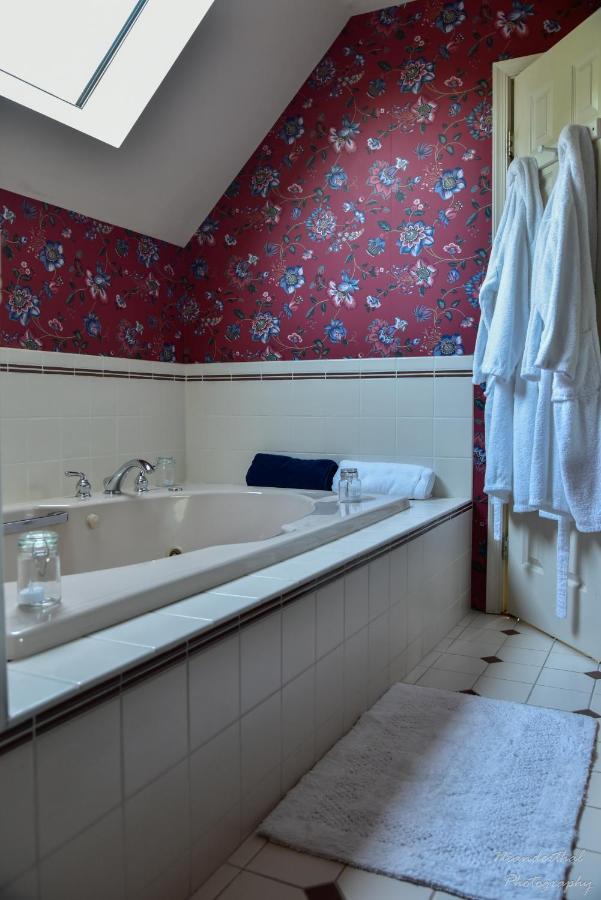 The Yellow Rose Of Talbot Bed And Breakfast Ийстън Екстериор снимка