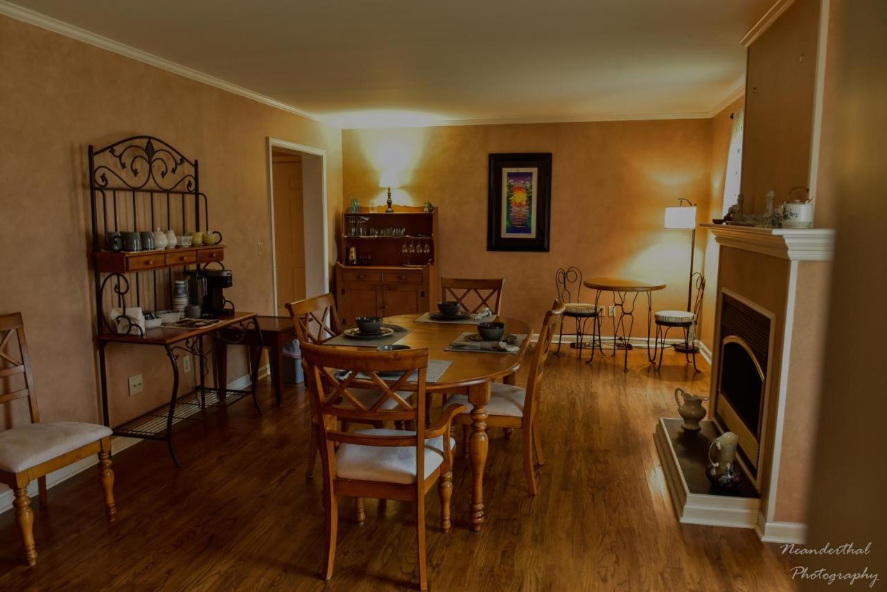 The Yellow Rose Of Talbot Bed And Breakfast Ийстън Екстериор снимка